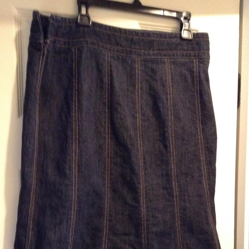 Denim skirt
